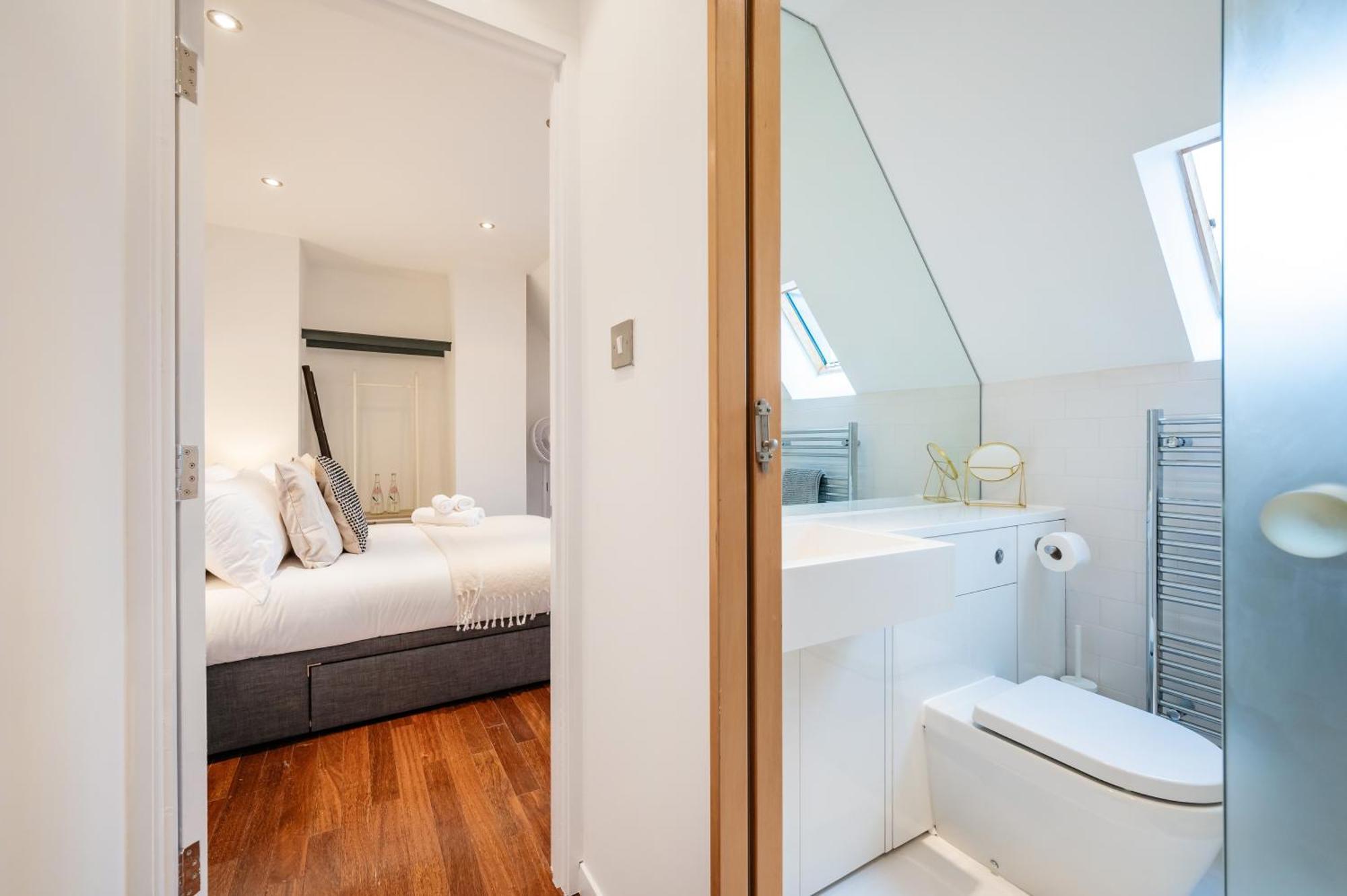 Appartement Huge & 3 Bedr, 4 Beds, Covent Gdn *